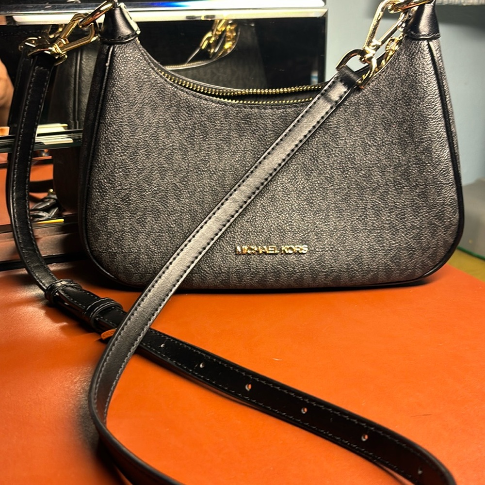 Michael Kors shoulder bag